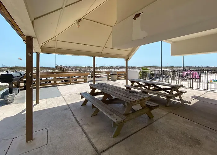 Island Winds West 680 Holiday home